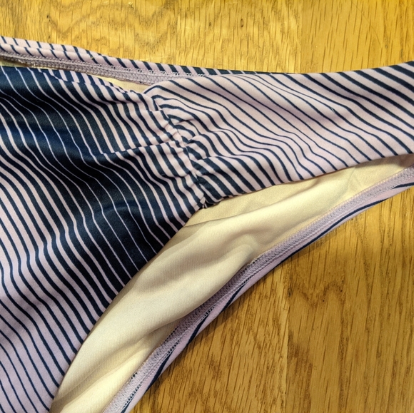 Victoria Secret halter bikini set - Picture 5 of 5